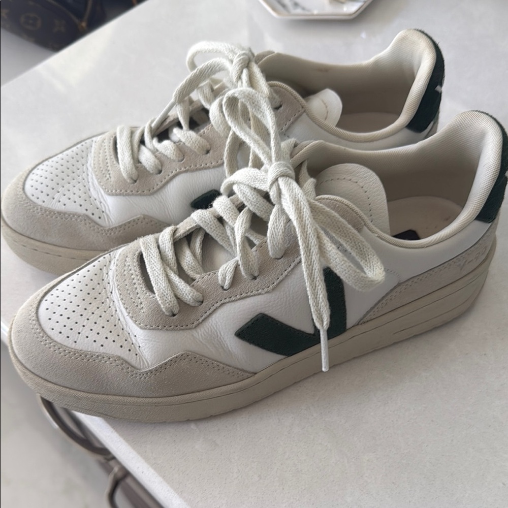 Veja Women's White and Green Sneakers